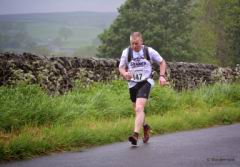 0607 Wharfedale half Graham Ford by Dave Woodhead.jpg
